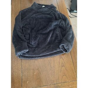 Plush Pullover - Deep Charcoal Gray